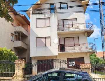 Prodaje se stan u kući u ul. Svetolika Rankovića